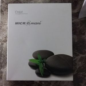 🌹Emjoi Micro Mani Nail Polisher